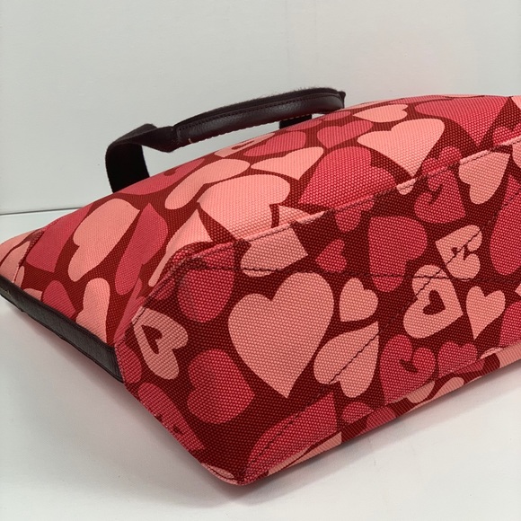 Coach Bags | Nwt Coach Heart Print Tote Handbag | Poshmark